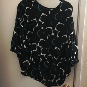 Unique pattern blouse